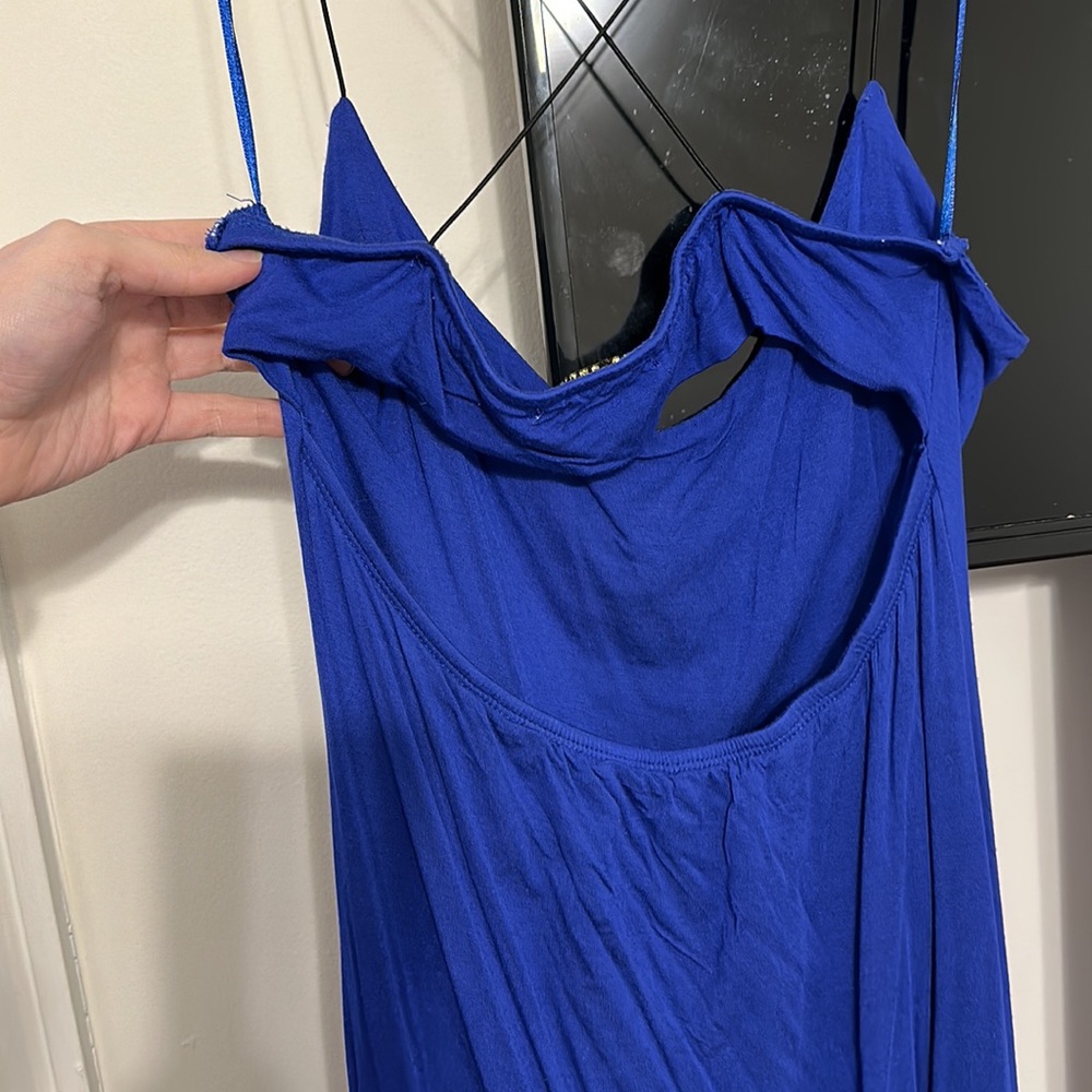 Blue bodycon midi dress